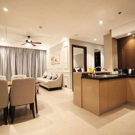 Luxury Neo-Classic Condo Дананг Екстериор снимка