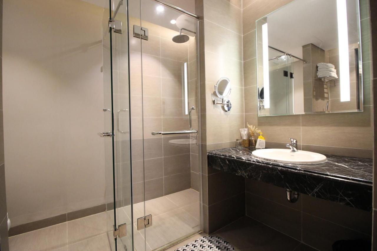 Luxury Neo-Classic Condo Дананг Екстериор снимка