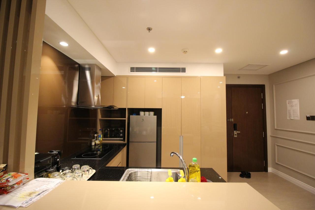 Luxury Neo-Classic Condo Дананг Екстериор снимка
