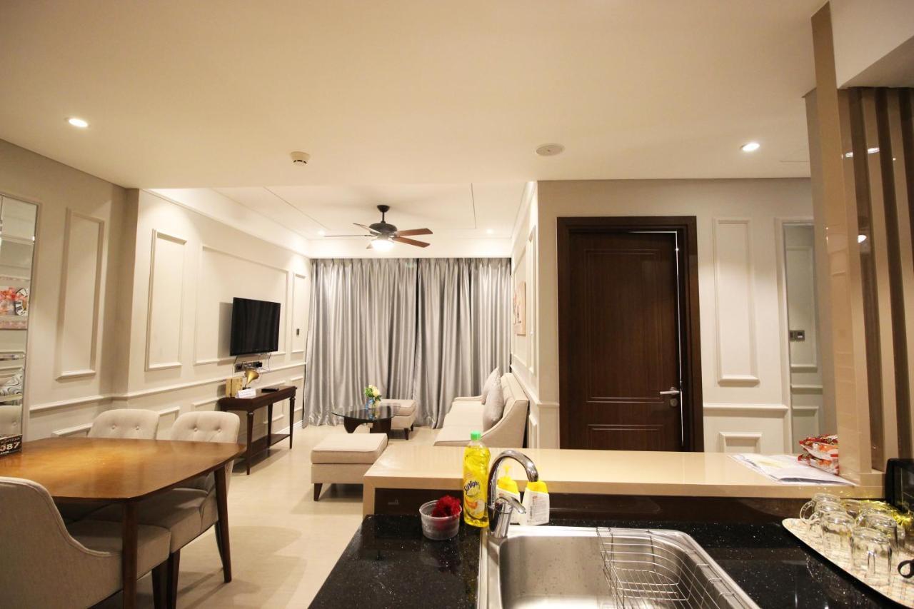 Luxury Neo-Classic Condo Дананг Екстериор снимка