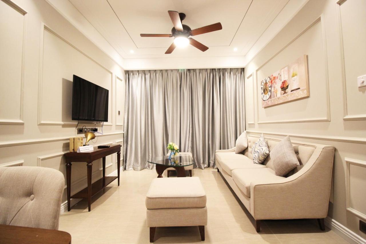 Luxury Neo-Classic Condo Дананг Екстериор снимка